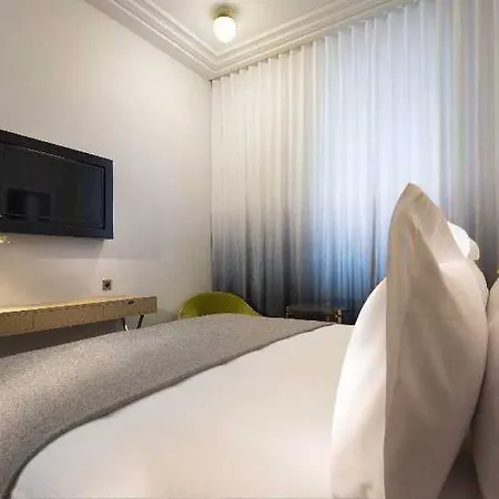 Le Marianne Hotel Paris