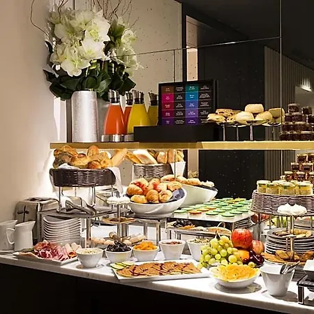 Le Marianne Hotel Paris